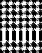 Graphic Houndstooth Striped Rug